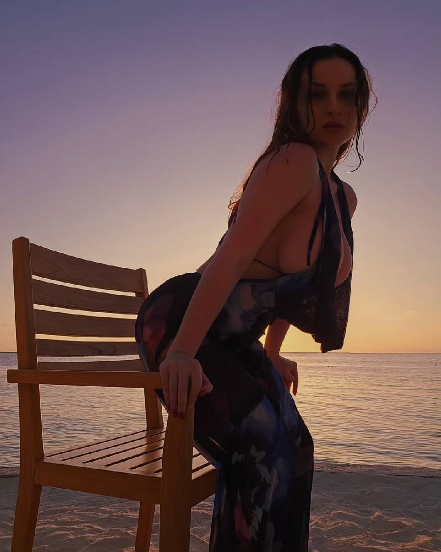 Sexy girl Miranda Faith nude in Daejeon