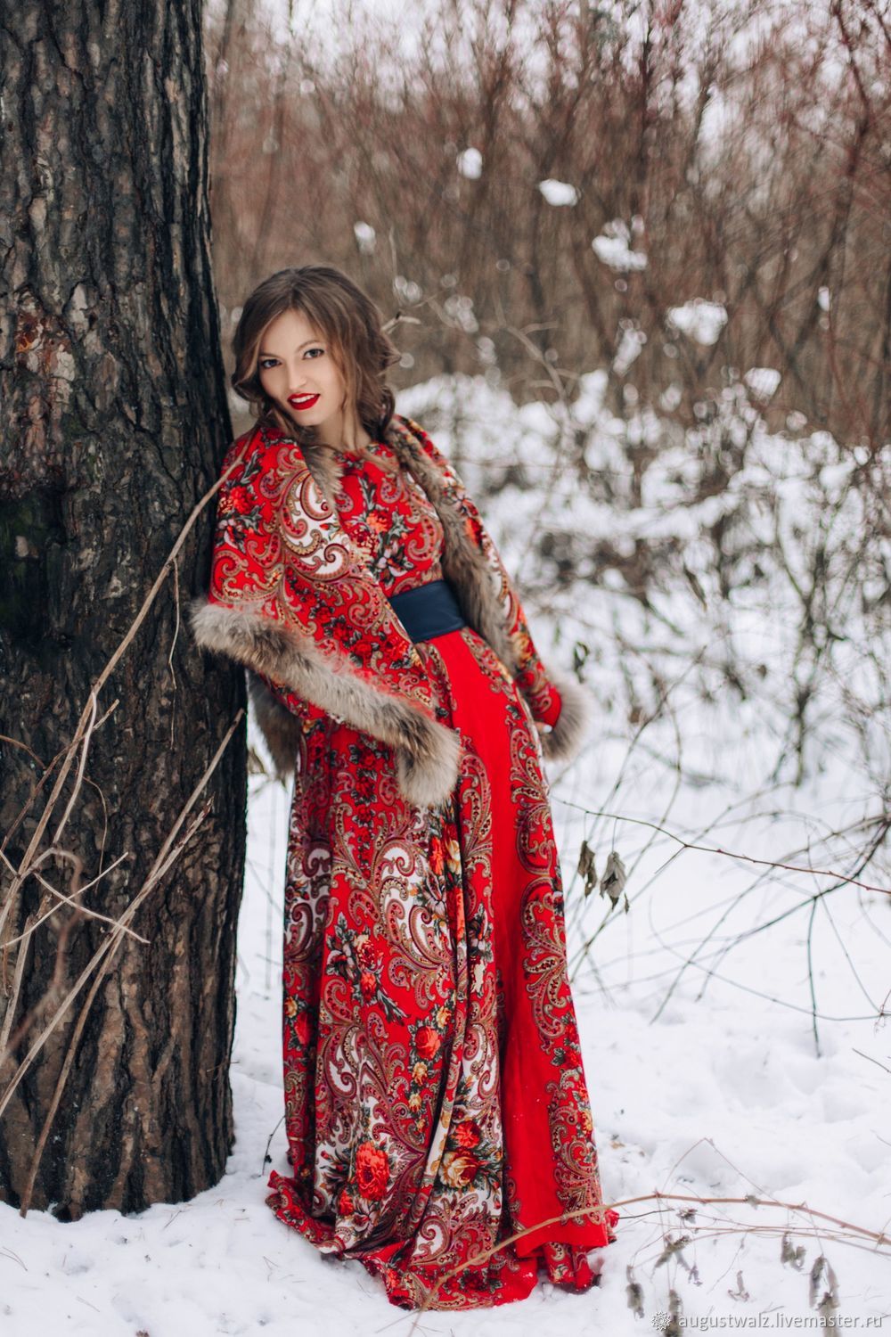 Photo Girls in Slavic costumes in Daejeon