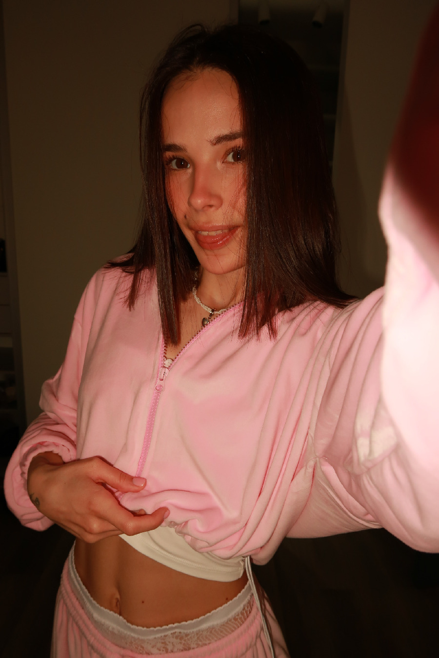 Tina brings the glow — live moments in Daejeon